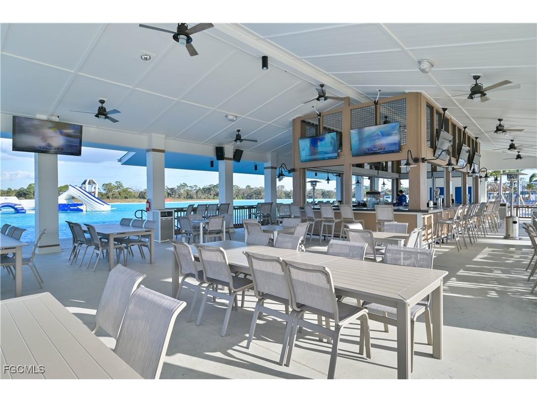 8908 Cascade Price Circle North Fort Myers FL 33917 2025005394 image42