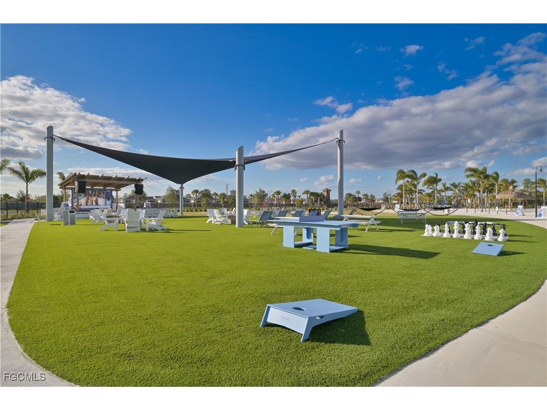 8908 Cascade Price Circle North Fort Myers FL 33917 2025005394 image47