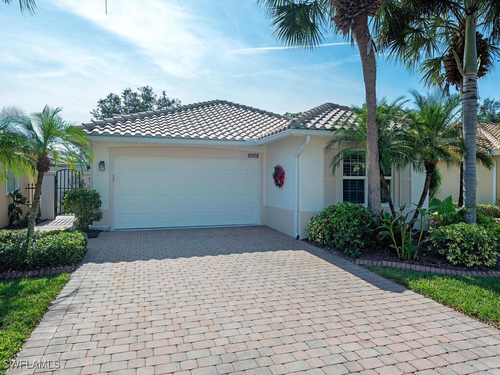 8908 Cascades Isle Boulevard Estero FL 33928 225082860 image1