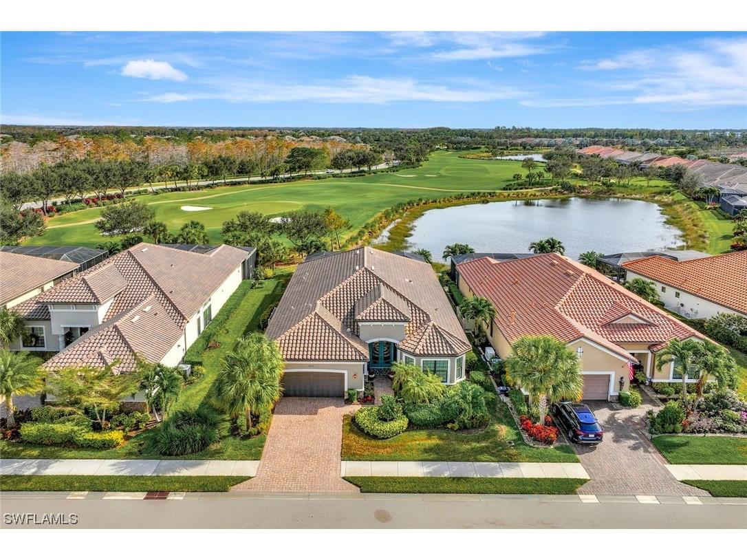 8908 Savona Court Naples FL 34119 224001160 image1