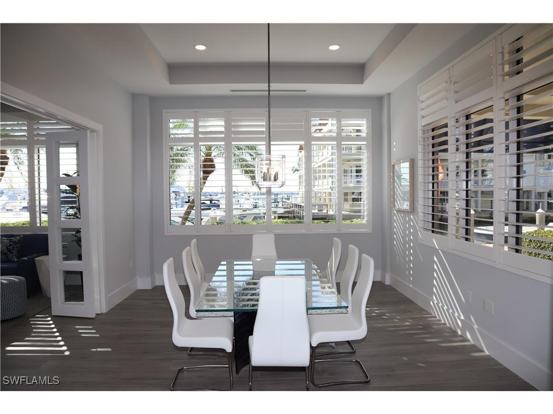 891 10th Street S Naples FL 34102 225069219 image6