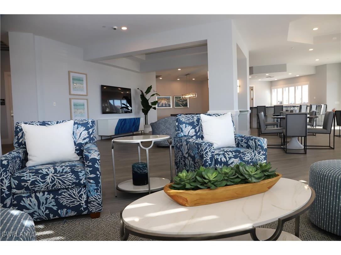 891 10th Street S Naples FL 34102 225069219 image7