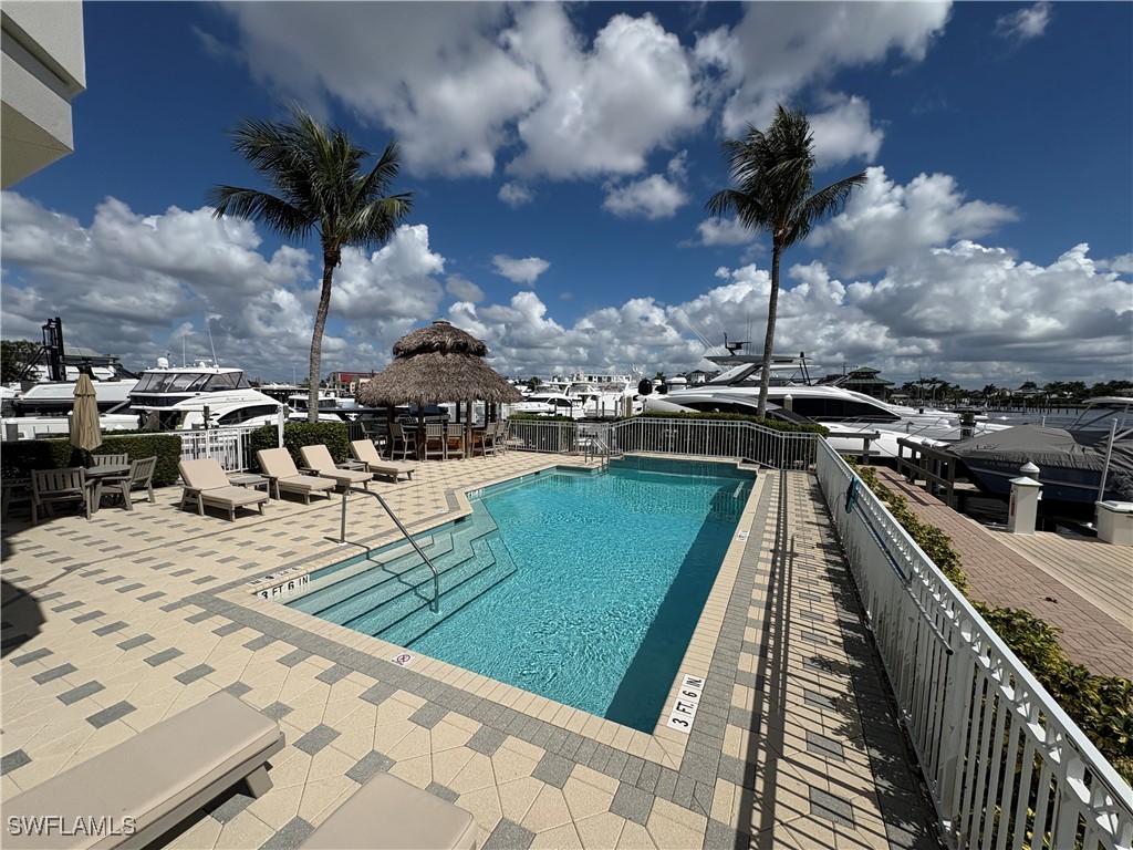 891 10th Street S Naples FL 34102 225084629 image15