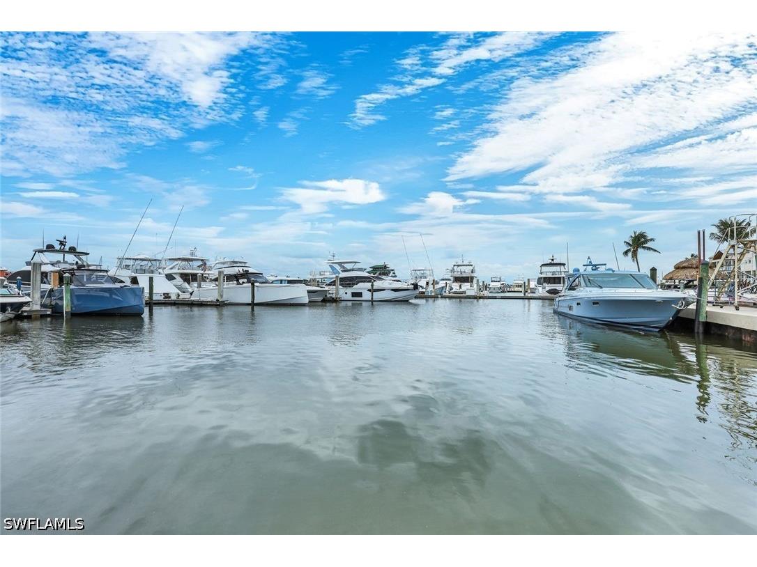 891 10th Street S Naples FL 34102 226022163 image15