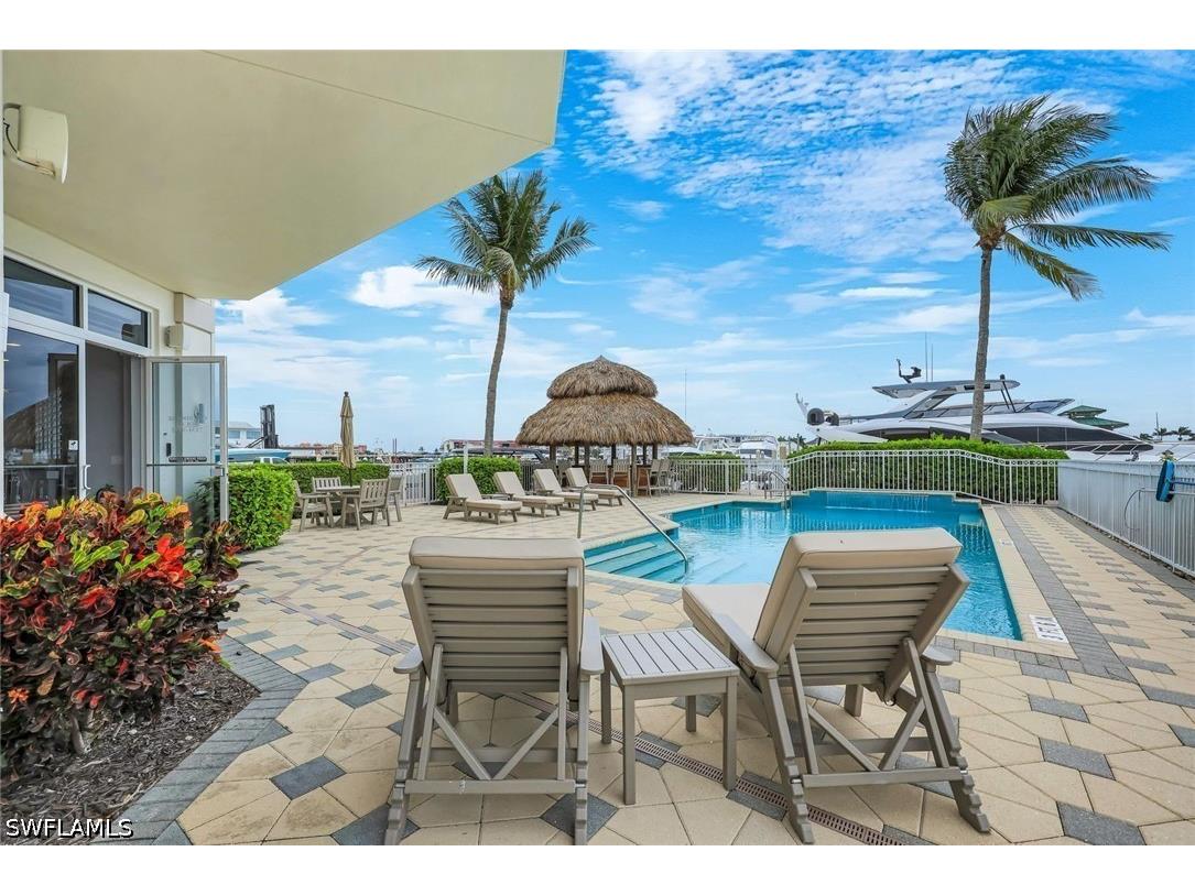 891 10th Street S Naples FL 34102 226022163 image17
