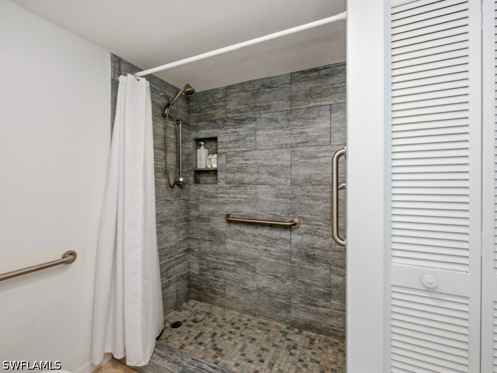 891 Huron Court #302 Marco Island FL 34145 226012959 image17