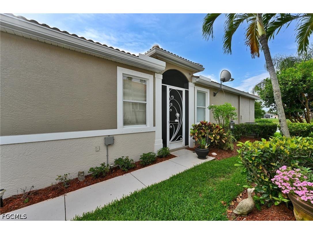 8911 Cranes Nest Court Fort Myers FL 33908 2026025699 image5
