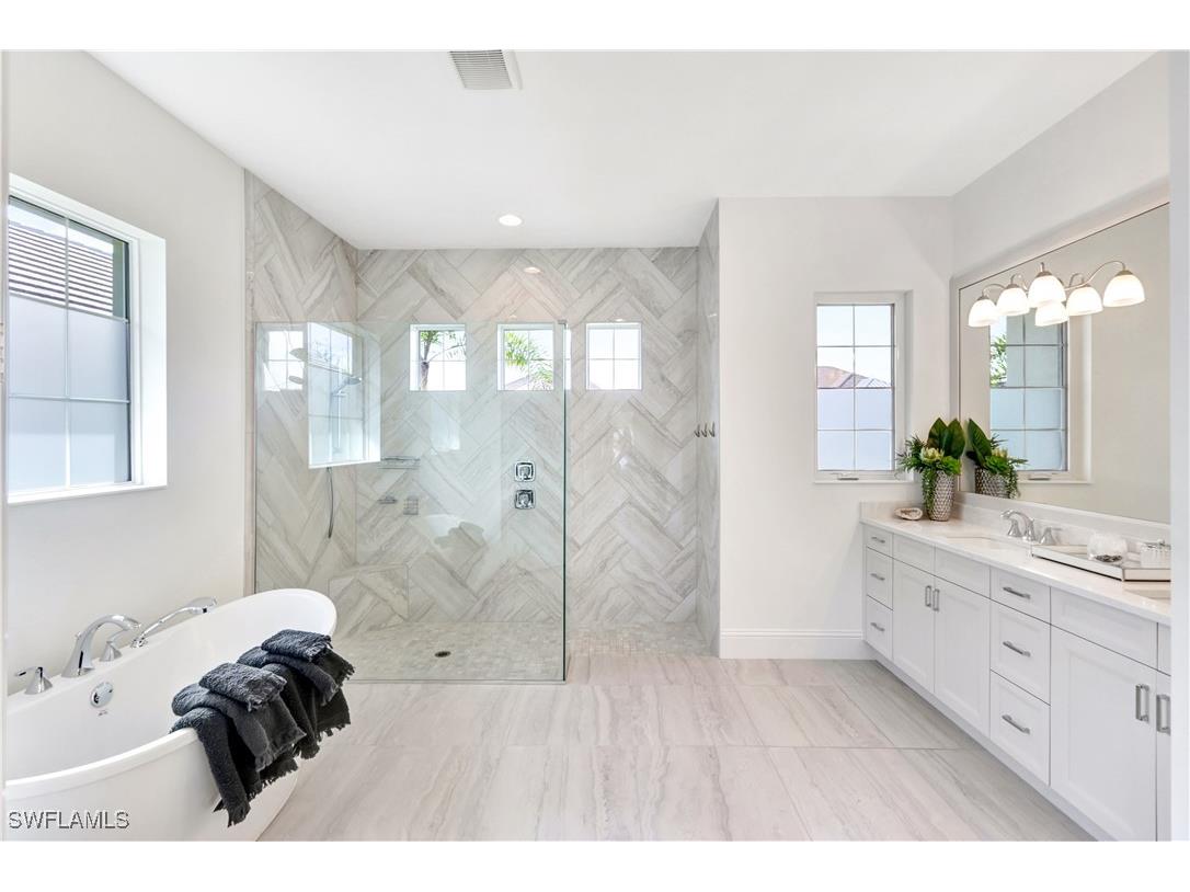 8912 Nevis Way Naples FL 34112 225069332 image16