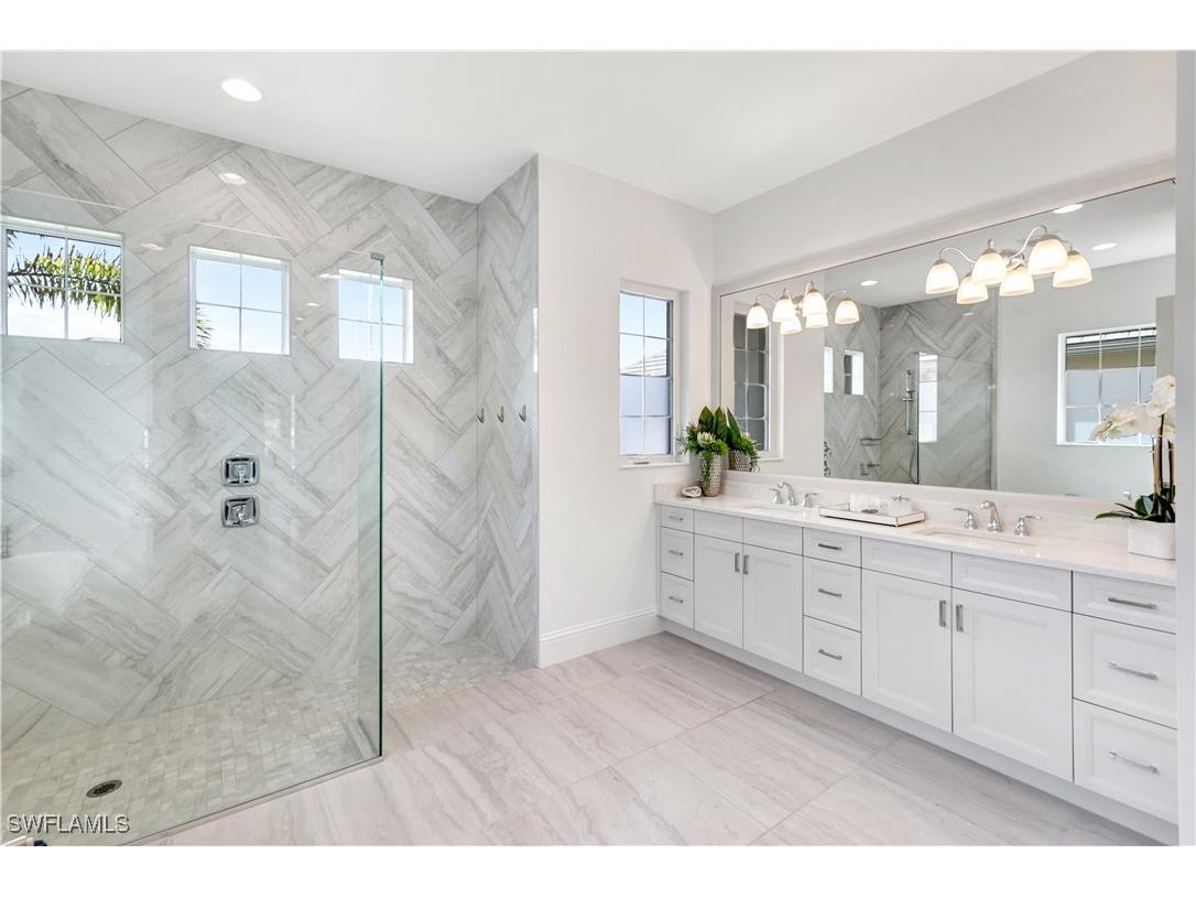 8912 Nevis Way Naples FL 34112 225069332 image17