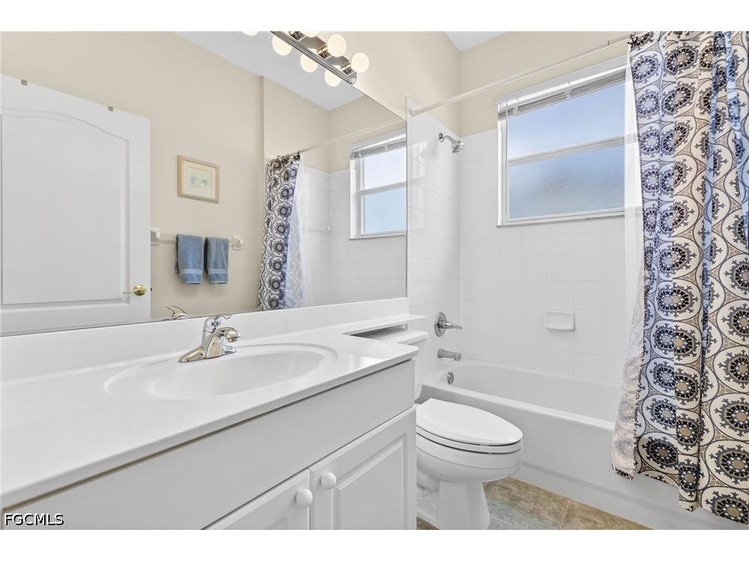 8912 Wellington Lakes Court Fort Myers FL 33908 2026019277 image21