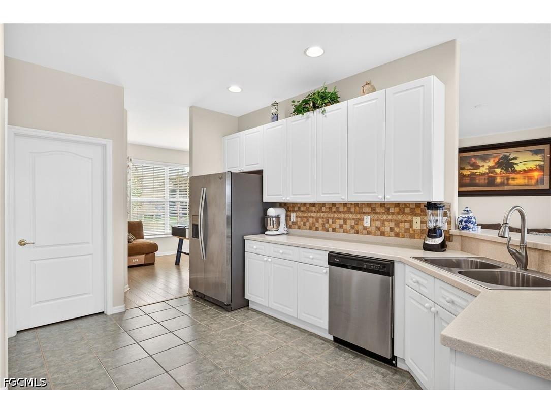 8912 Wellington Lakes Court Fort Myers FL 33908 2026019277 image8