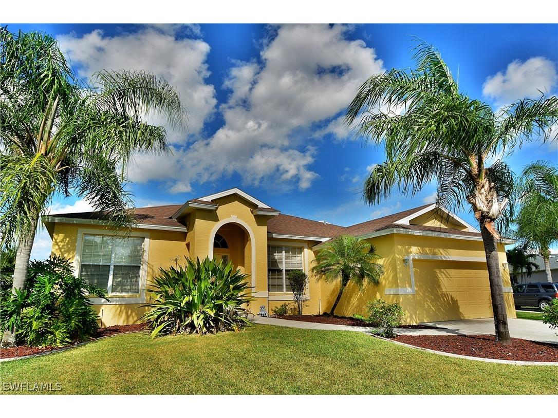 8912 Wellington Lakes Court Fort Myers FL 33908 222055331 image1