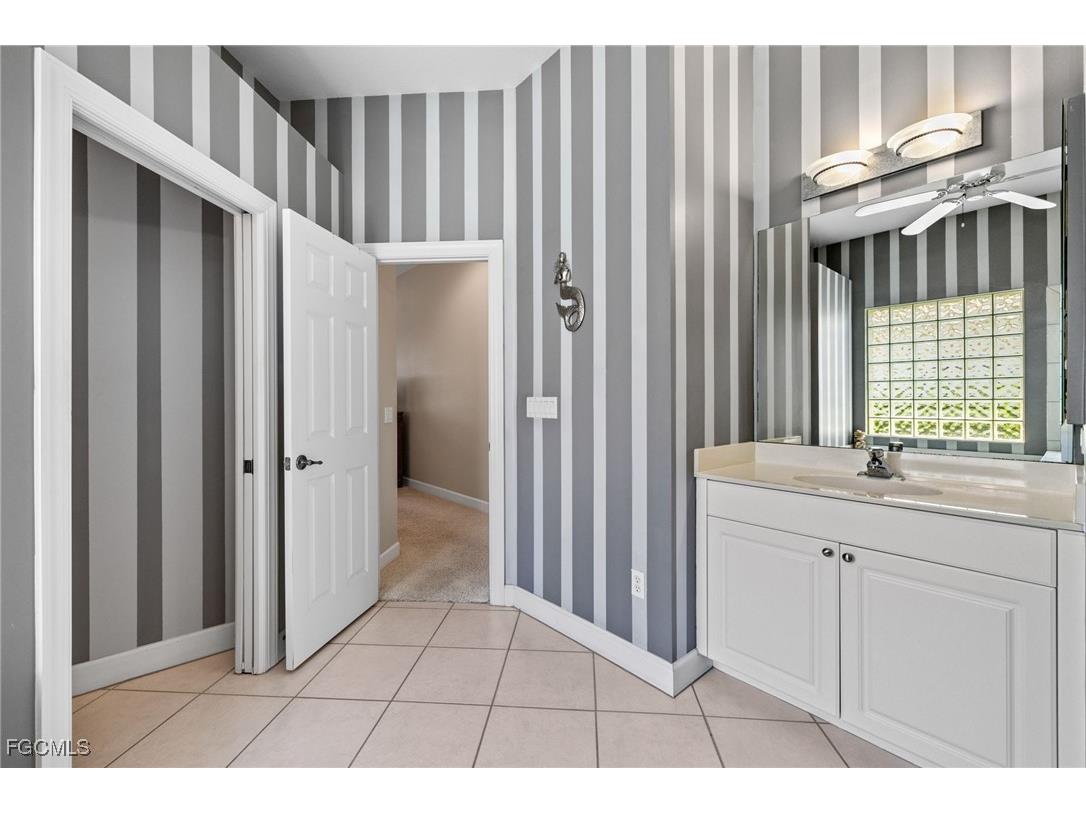 8913 Dartmoor Way Fort Myers FL 33908 2025016951 image22