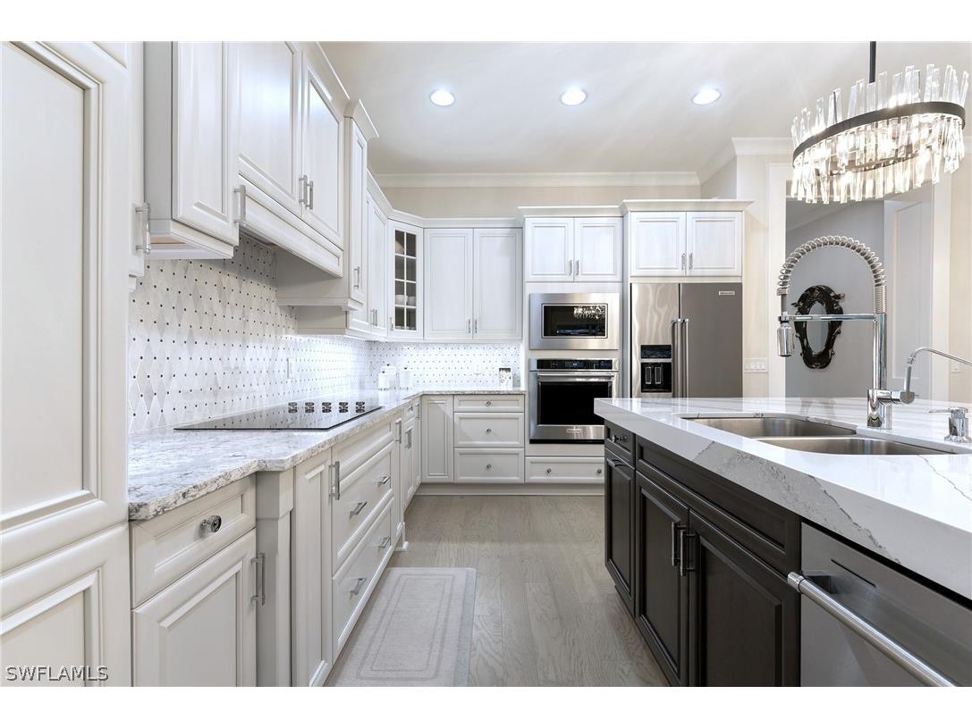 8914 Gustavia Court Naples FL 34112 226011956 image3