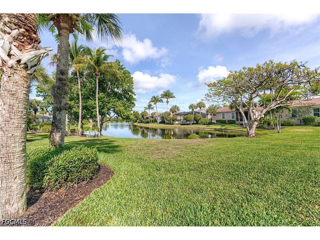 8916 Dartmoor Way Fort Myers FL 33908 2026019952 image31