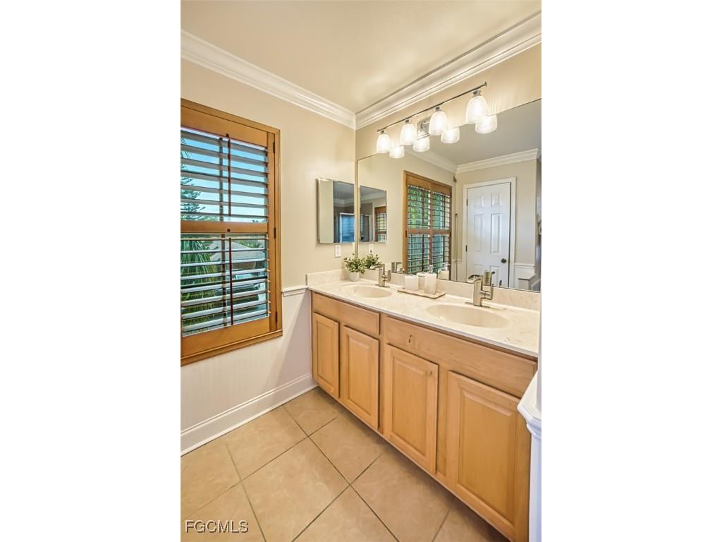 8916 Fawn Ridge Drive Fort Myers FL 33912 2025010315 image29