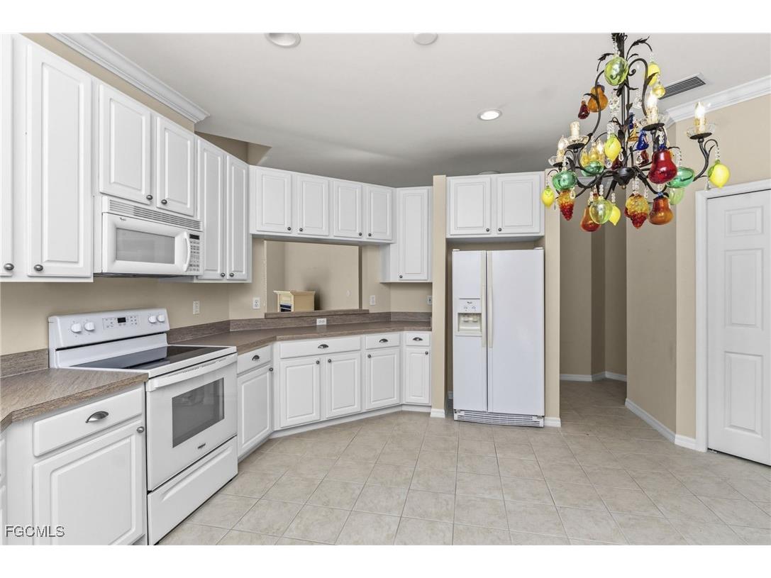 8917 Cranes Nest Court Fort Myers FL 33908 2025017549 image12