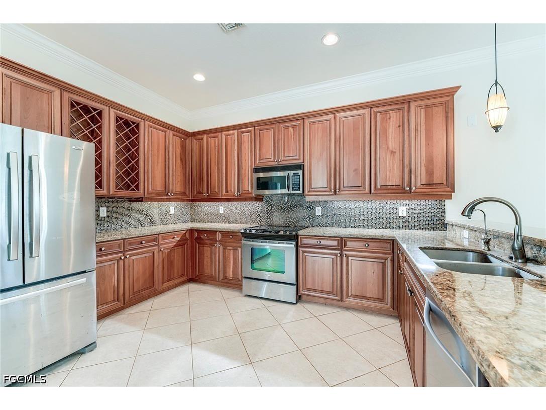 8917 Greenwich Hills Way Fort Myers FL 33908 2026015976 image12