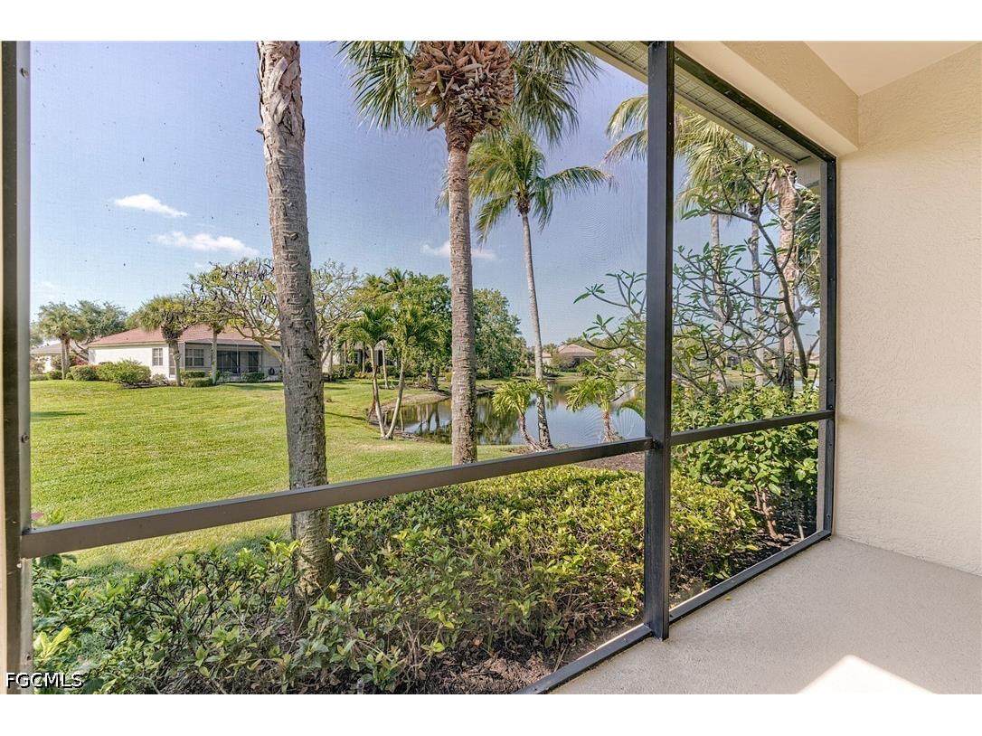 8917 Greenwich Hills Way Fort Myers FL 33908 2026015976 image5