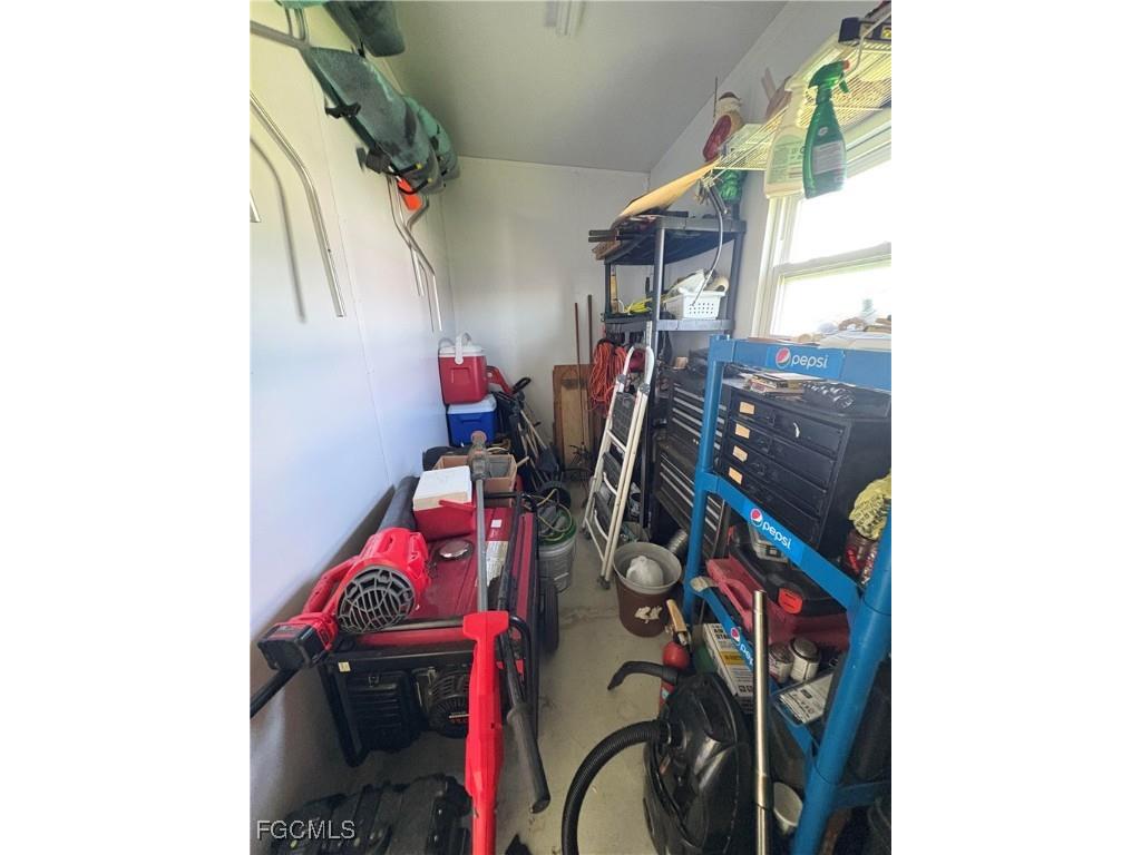 892 Homestead Drive North Fort Myers FL 33917 2025012730 image11