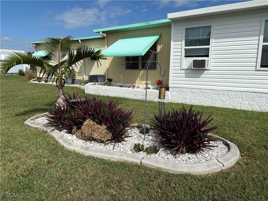 892 Homestead Drive North Fort Myers FL 33917 2025012730 image2