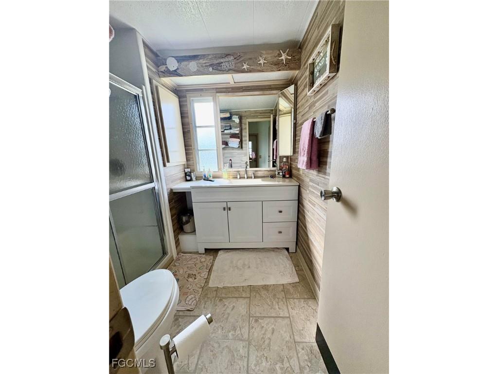 892 Homestead Drive North Fort Myers FL 33917 2025012730 image32