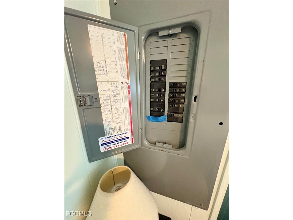 892 Homestead Drive North Fort Myers FL 33917 2025012730 image39