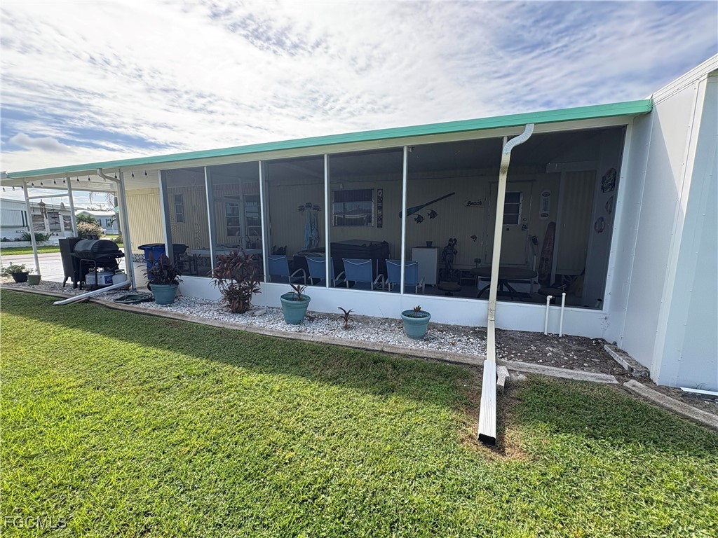 892 Homestead Drive North Fort Myers FL 33917 2025012730 image7