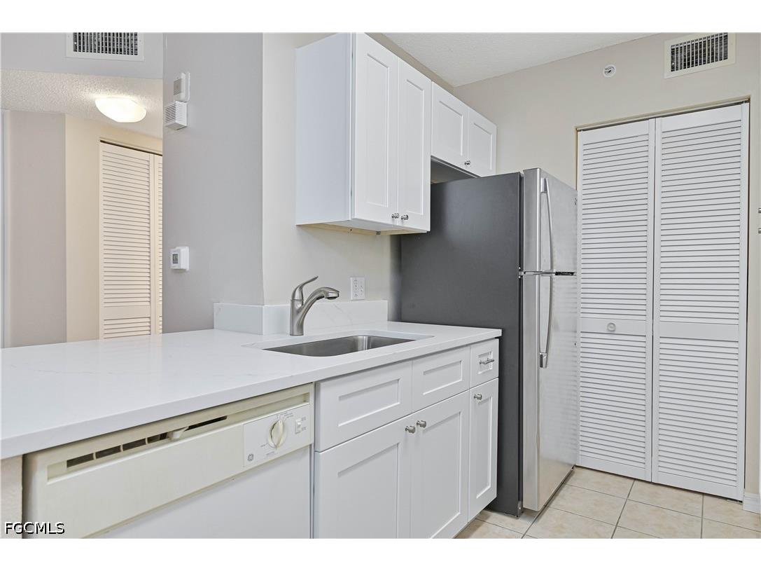 8920 Colonnades Court E #514 Bonita Springs FL 34135 2026015362 image10