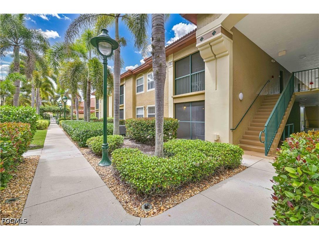 8920 Colonnades Court E #514 Bonita Springs FL 34135 2026015362 image2