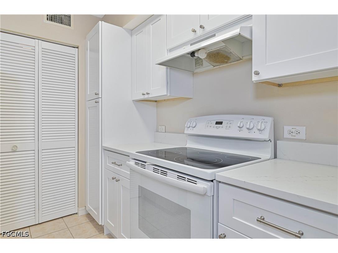 8920 Colonnades Court E #514 Bonita Springs FL 34135 2026015362 image9