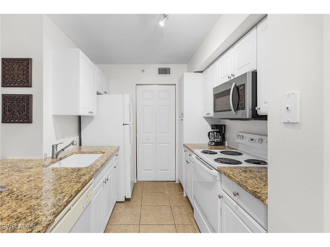 8920 Colonnades Court E #524 Bonita Springs FL 34135 225065026 image8