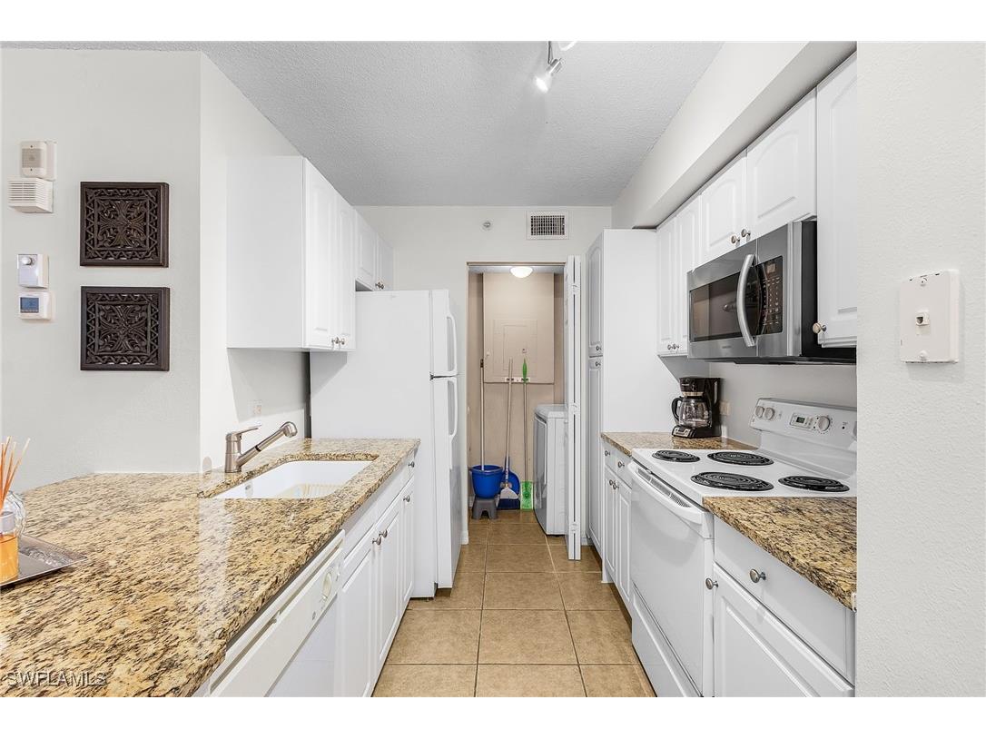 8920 Colonnades Court E #524 Bonita Springs FL 34135 225065026 image9