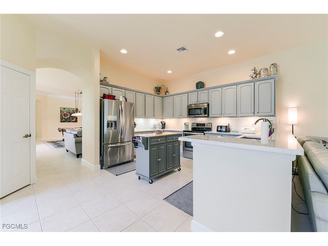 8920 Crown Colony Boulevard Fort Myers FL 33908 2025013231 image14