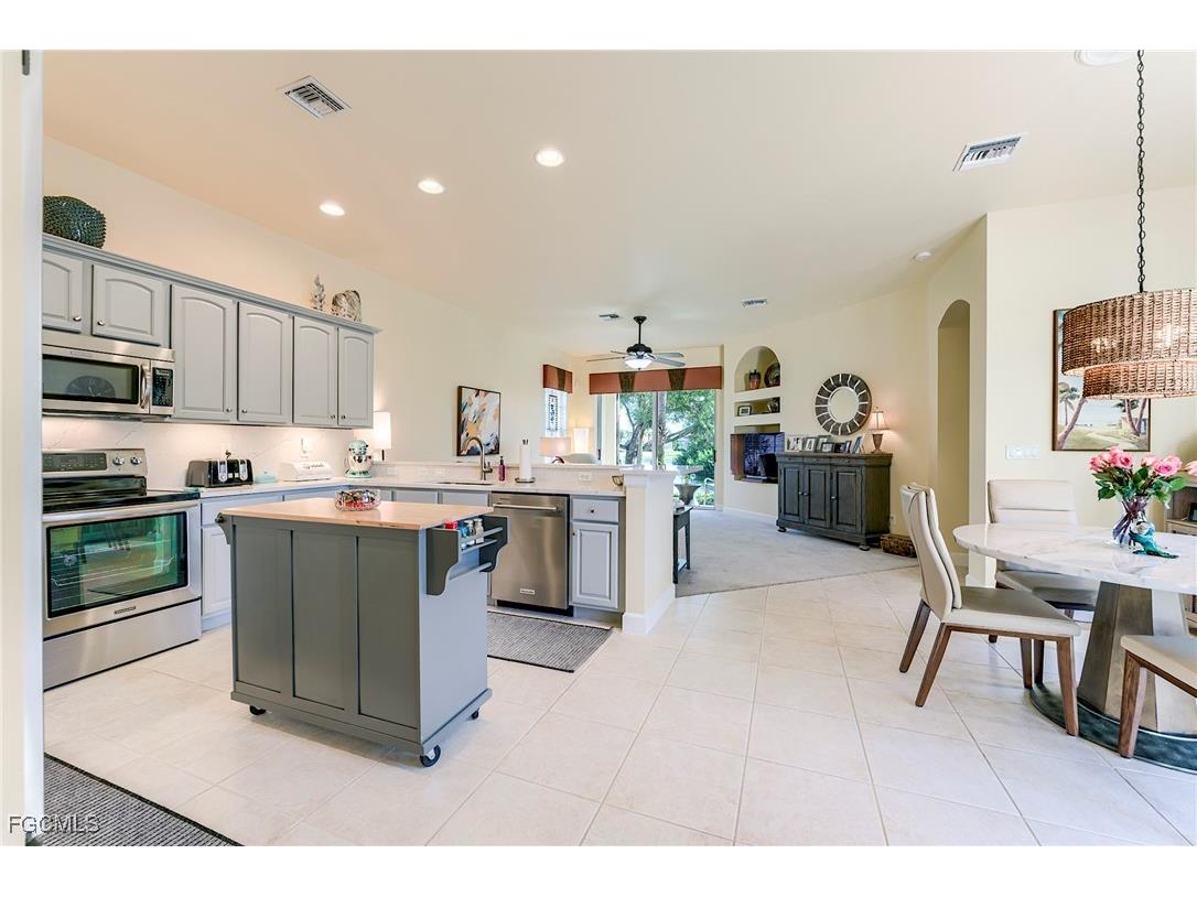 8920 Crown Colony Boulevard Fort Myers FL 33908 2025013231 image15