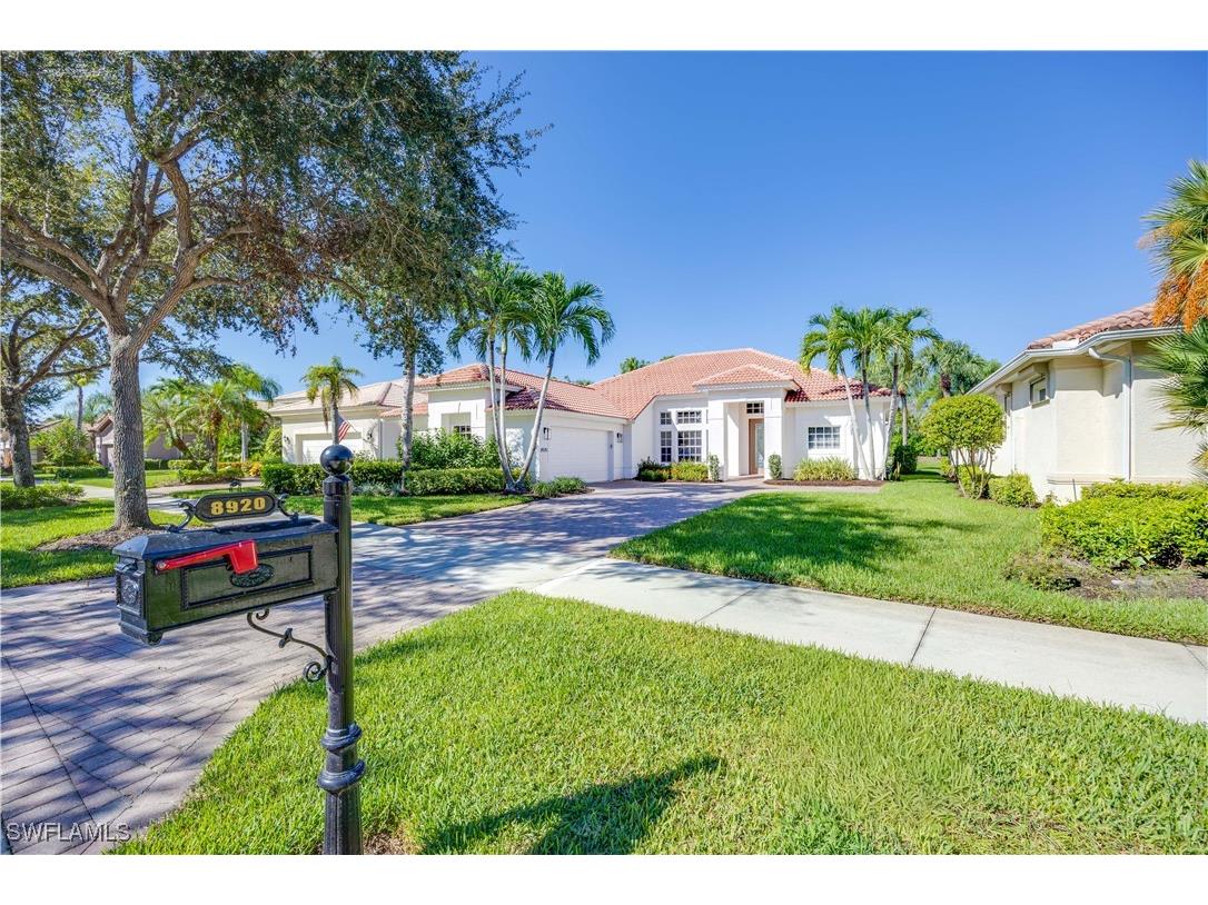 8920 Mustang Island Circle Naples FL 34113 225075879 image2
