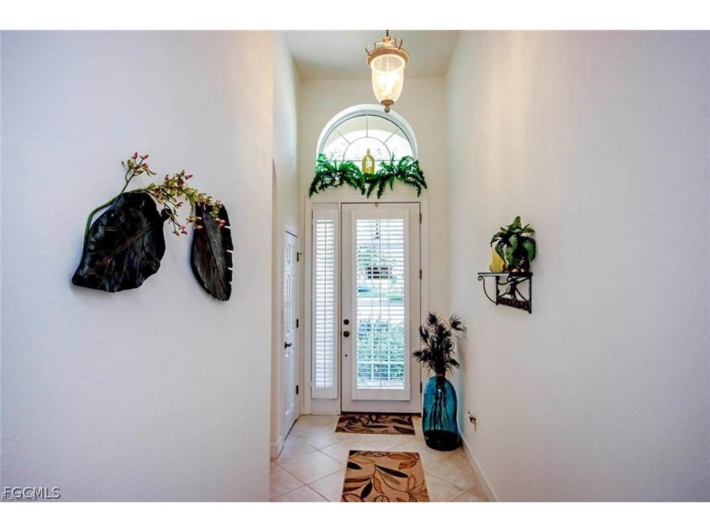 8923 Dartmoor Way Fort Myers FL 33908 2026008487 image17