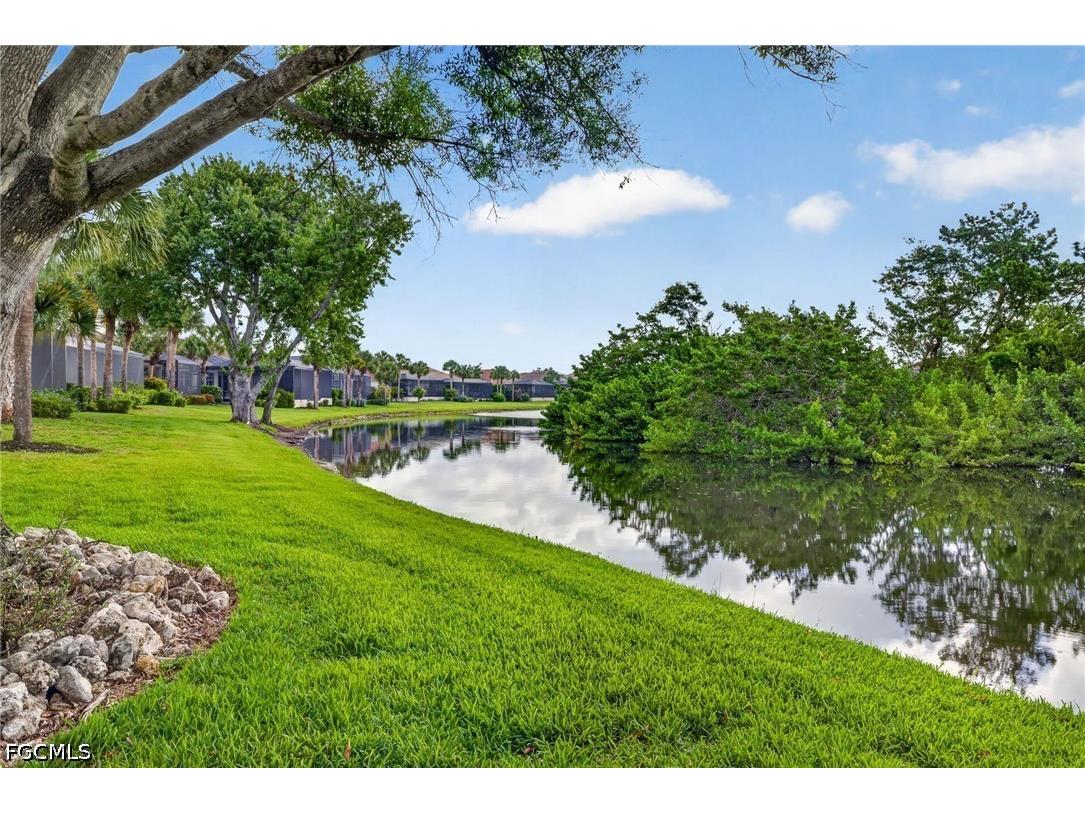 8923 Dartmoor Way Fort Myers FL 33908 2026008487 image28