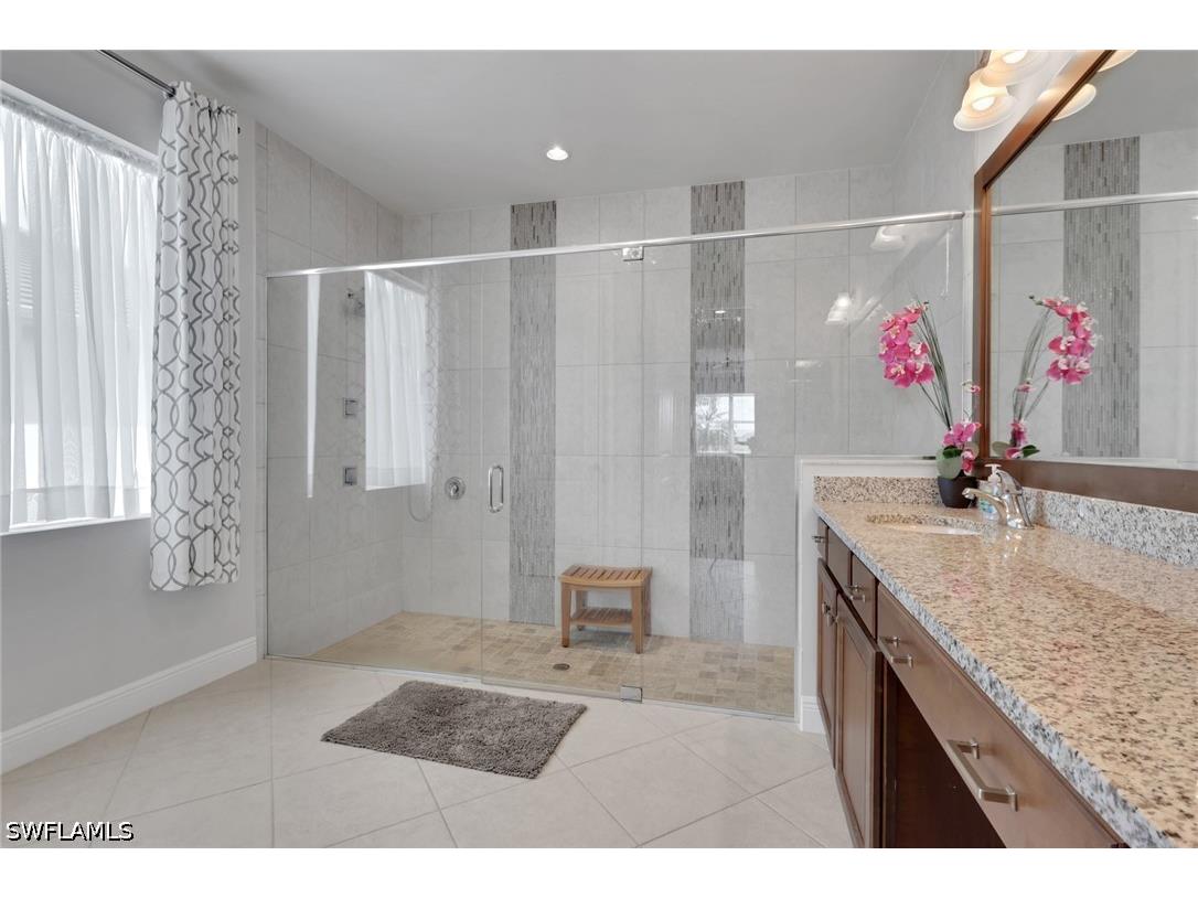 8924 Mustique Lane Naples FL 34114 226016453 image12
