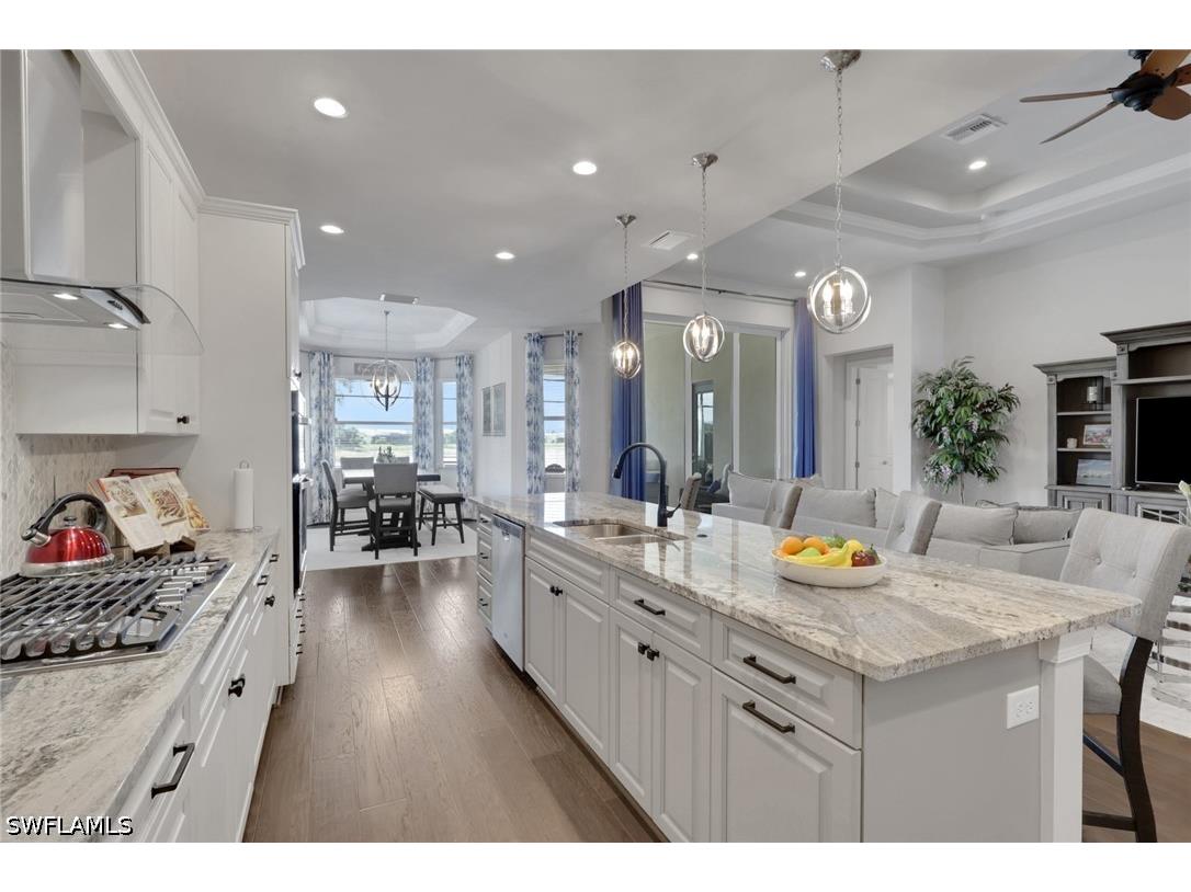 8924 Mustique Lane Naples FL 34114 226016453 image5