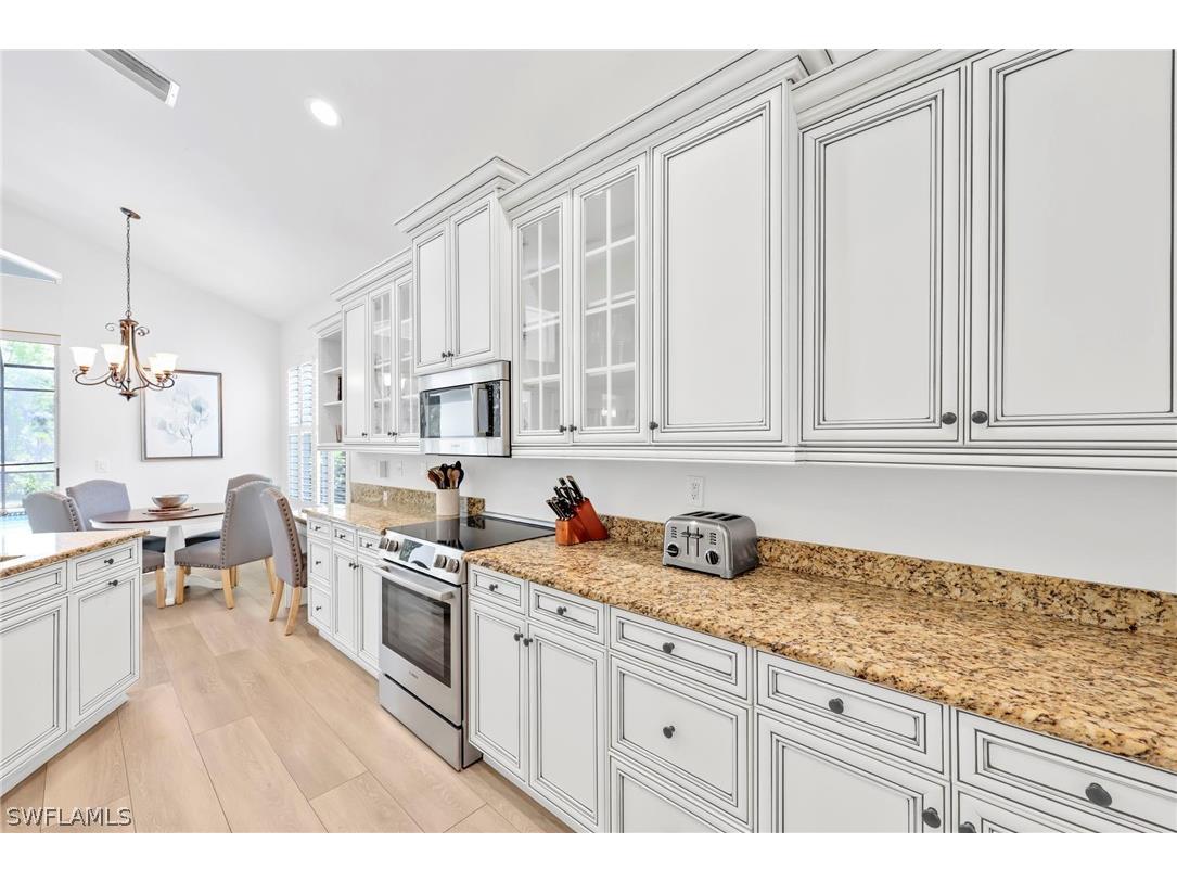 8924 Ventura Way Naples FL 34109 226007272 image12