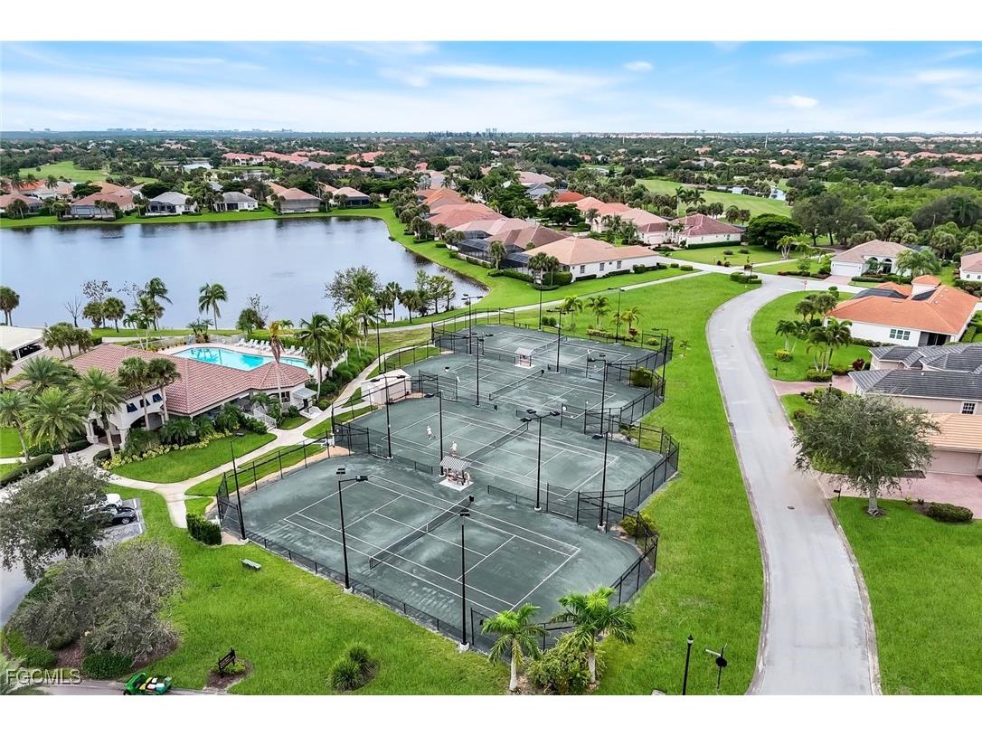 8929 Greenwich Hills Way Fort Myers FL 33908 2025011845 image38
