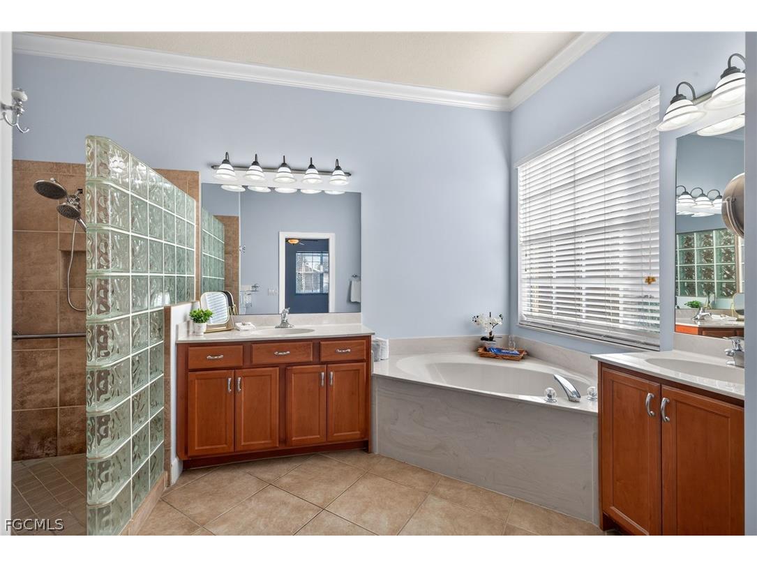 8929 Greenwich Hills Way Fort Myers FL 33908 2026010144 image16