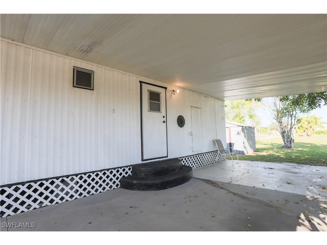 893 Manatee Road Naples FL 34114 225080503 image4