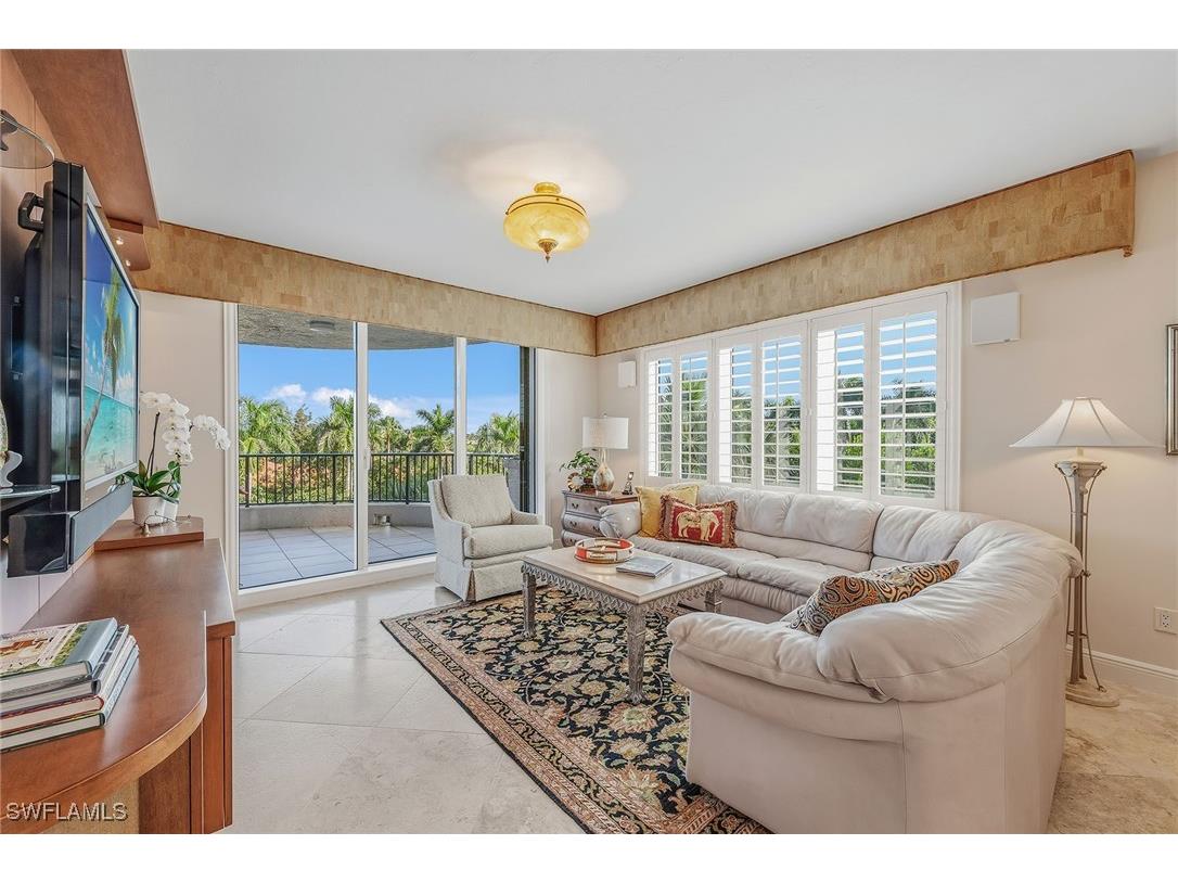 8930 Bay Colony Drive #301 Naples FL 34108 225083946 image6
