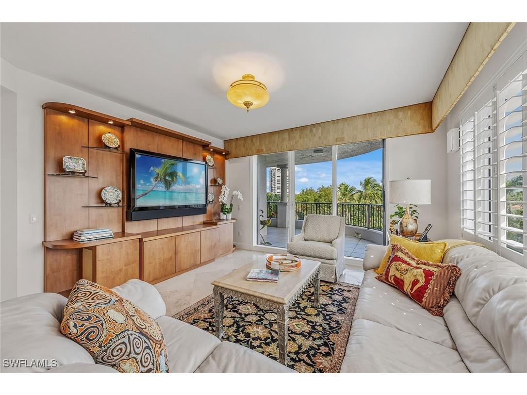 8930 Bay Colony Drive #301 Naples FL 34108 225083946 image7