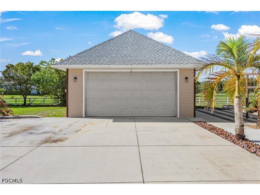 8930 Penzance Boulevard Fort Myers FL 33912 2026014036 image4