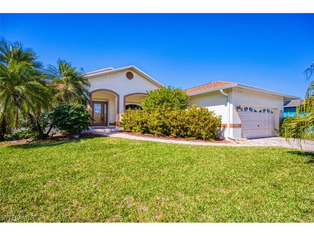 8932 Bracken Way Fort Myers FL 33908 223062254 image1