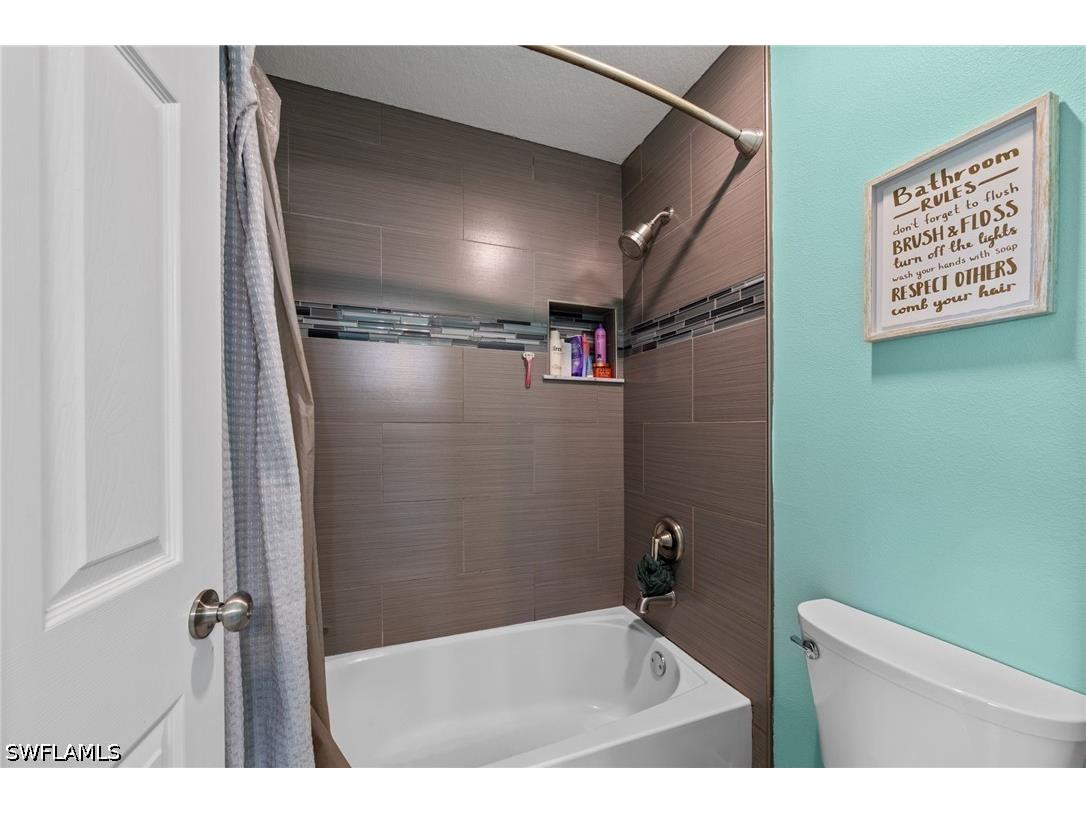 8935 Falcon Pointe Loop Fort Myers FL 33912 226017021 image33