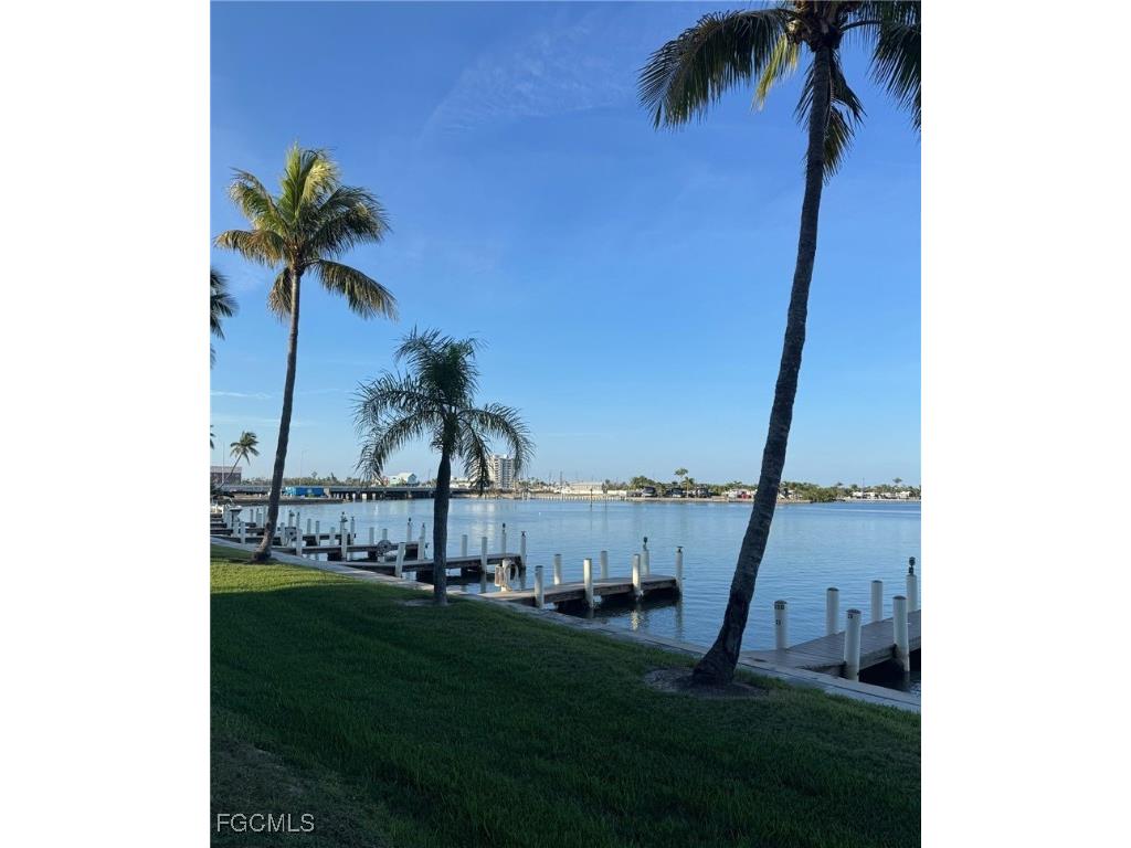 894 Buttonwood Drive #115 Fort Myers Beach FL 33931 2025024342 image28